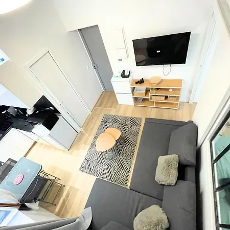 F2 - 13eme Apartment